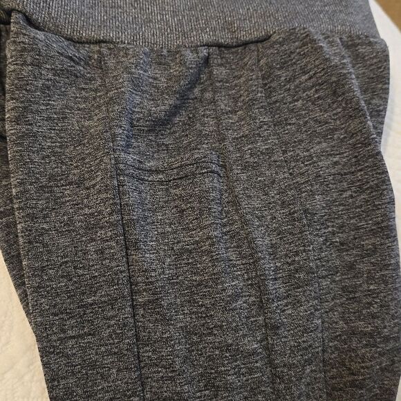 Gymshark Sol Lift Leggings - Grey small - Picture 7 of 10